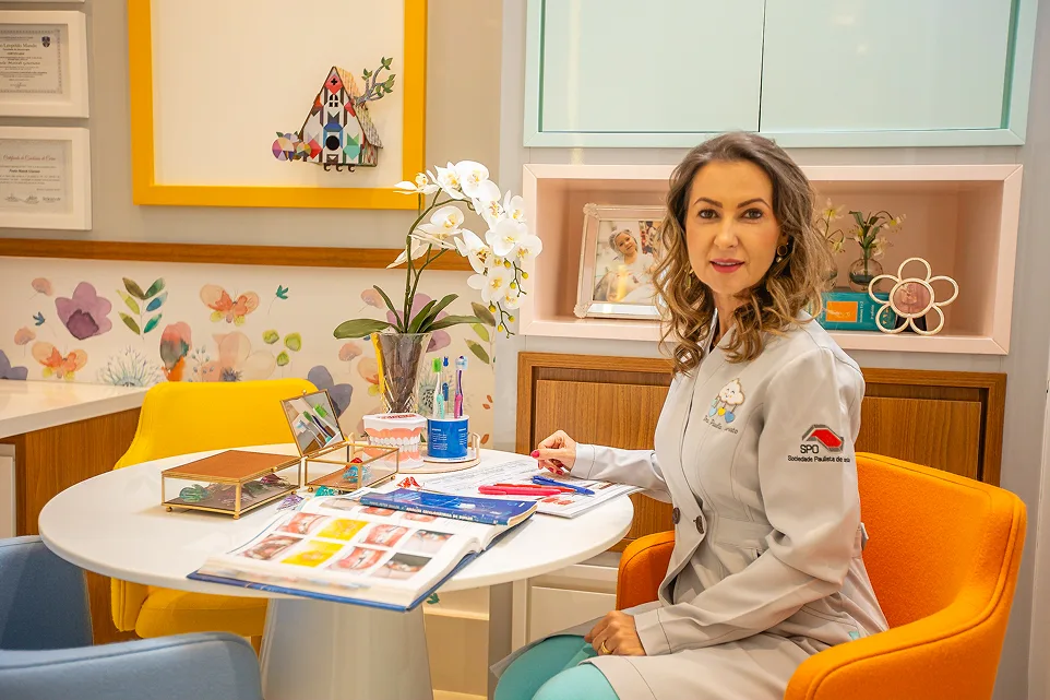 tia-paula-giuriato-odontopediatra-em-linhares-4323767